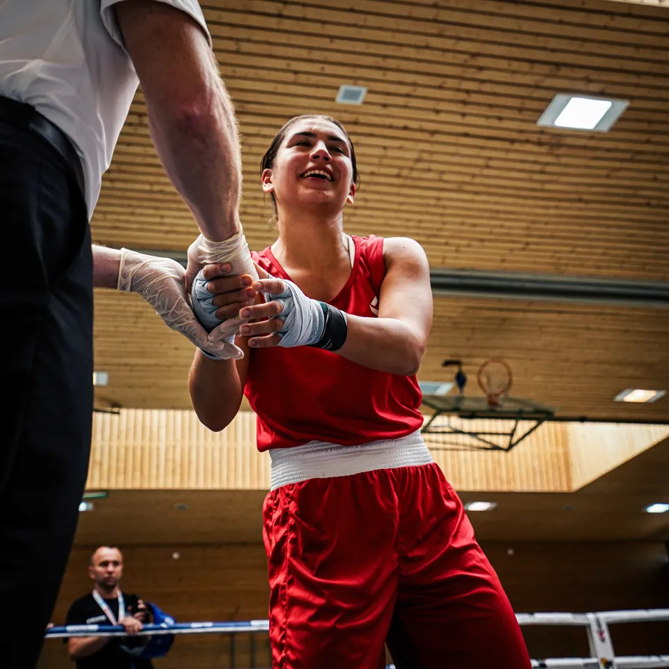 Ein Moment nach dem Kampf · Juni 2025 · Foto: alexmotion